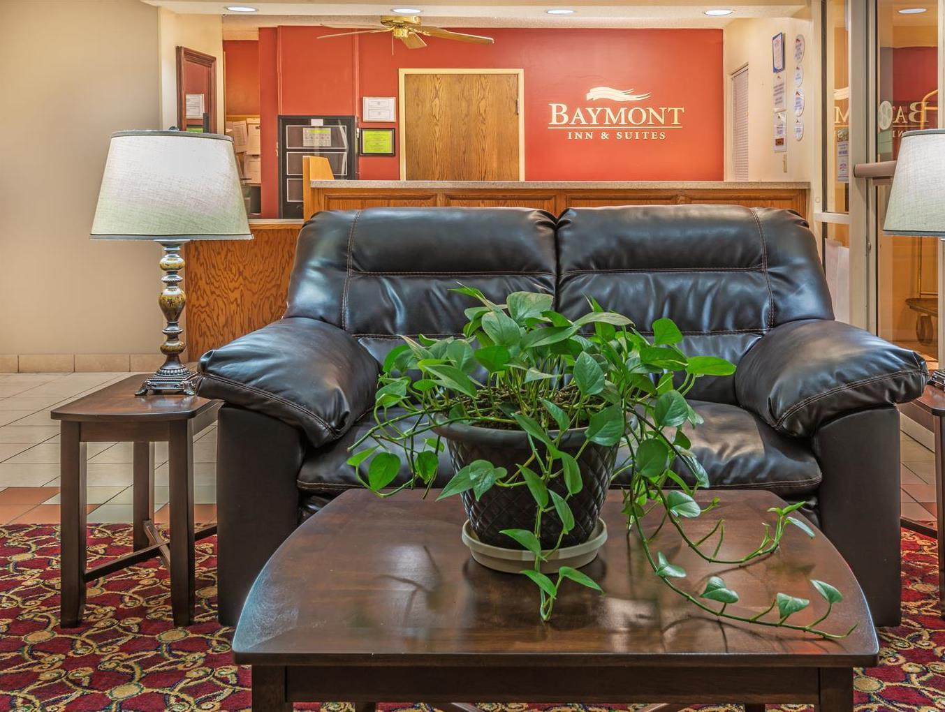 Hotel Baymont By Wyndham Salina Exteriér fotografie