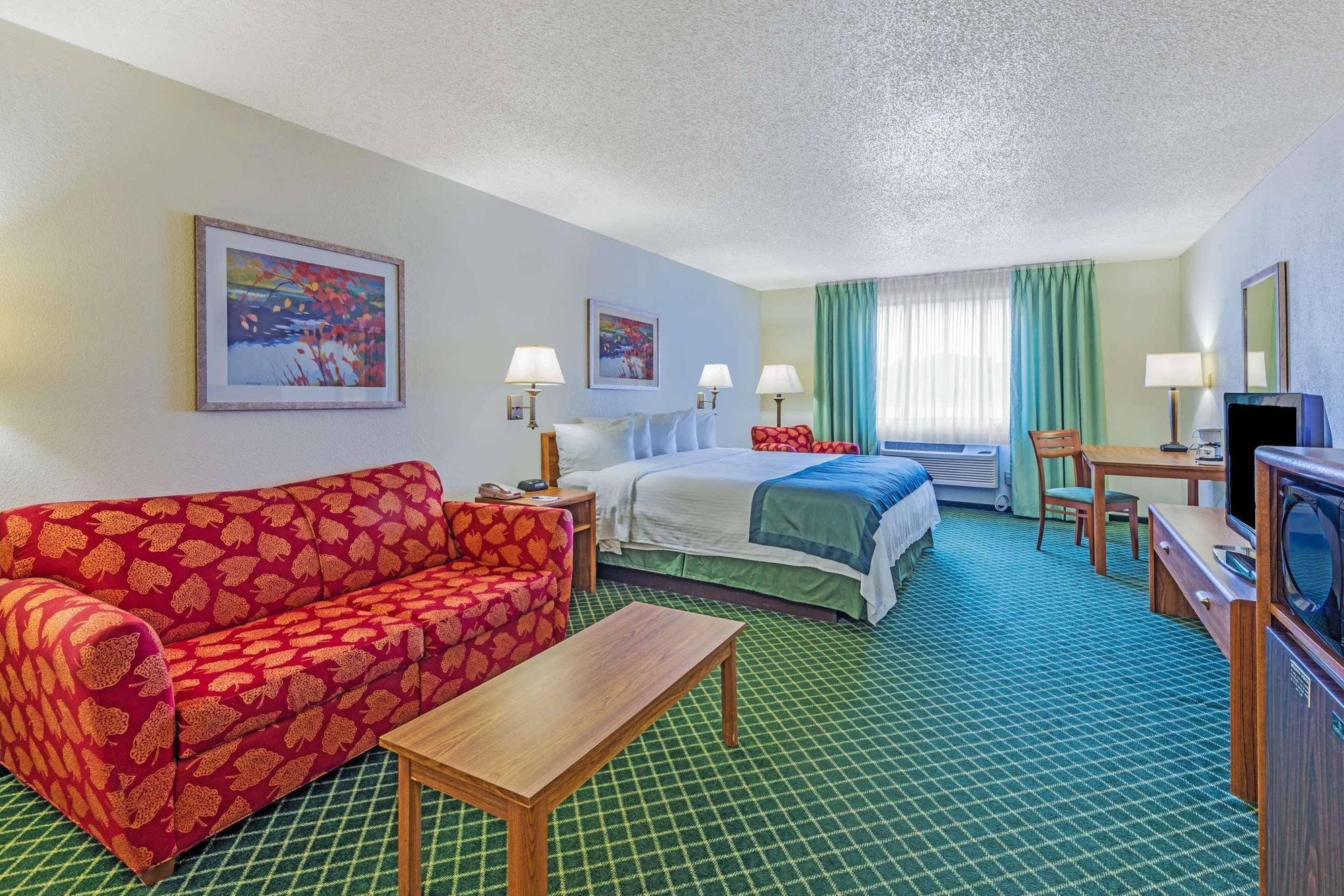 Hotel Baymont By Wyndham Salina Exteriér fotografie